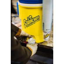 Sqwincher Lifestyle Shot - Pouring 2.5 in Cooler